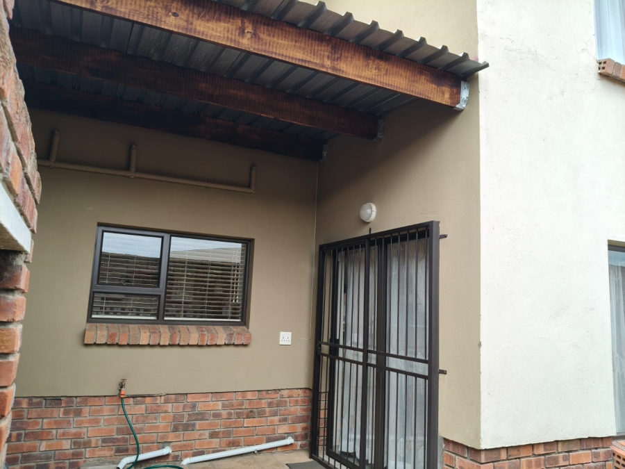 3 Bedroom Property for Sale in Waterval East North West